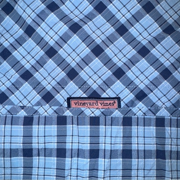 Vineyard Vines Performance Harbor Shirt Boys Kids Sz 16 Large Blue Plaid Fishing - Picture 9 of 9